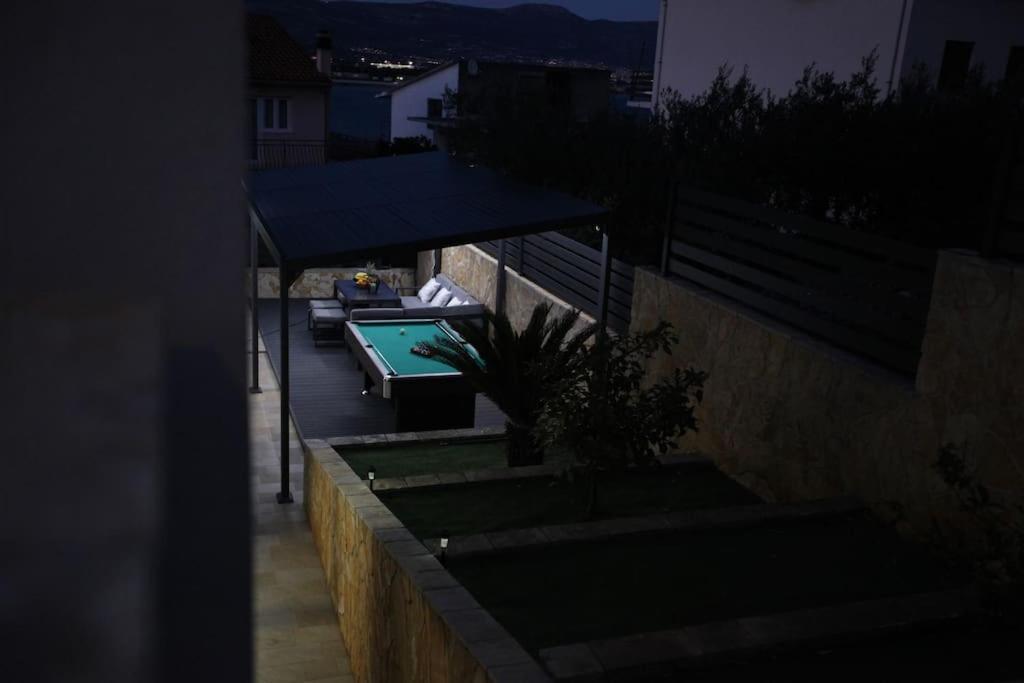 Luxury Villa Lana Apt, Seaview Terrace, Large Outdoor Space, Bbq Trogir Exterior foto